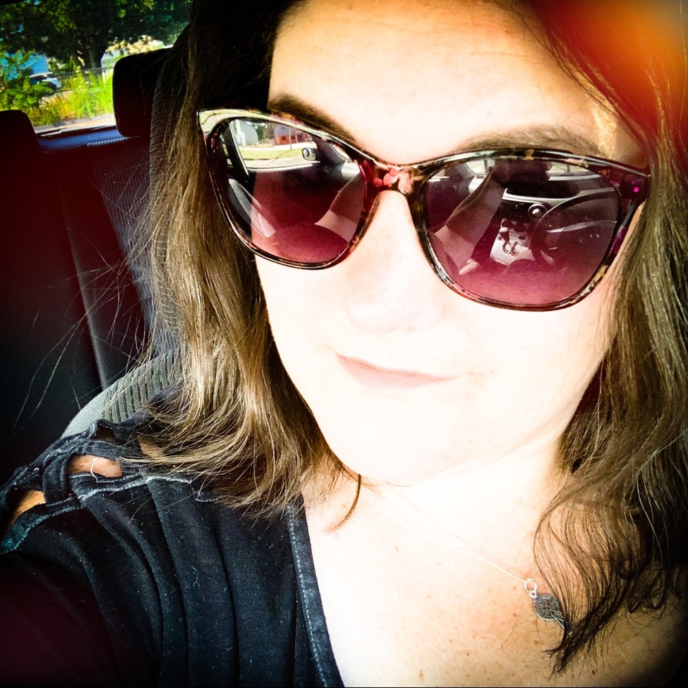Meet your Posher, Erin